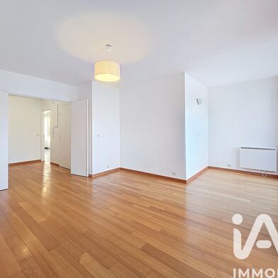 Appartement 4 pièces 2610 €