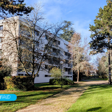 Appartement 4 pièces 222000 €