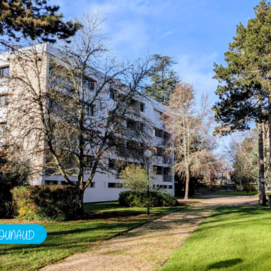 Appartement 4 pièces 222000 €