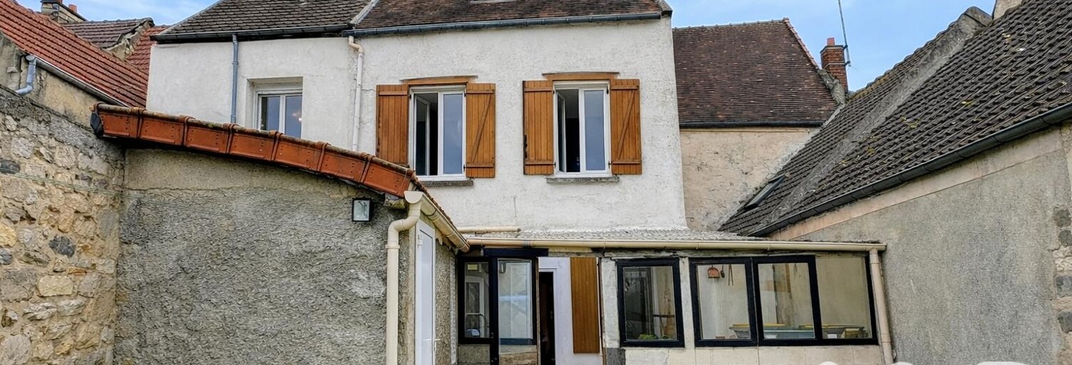 Maison 5 Pièces 130 m² à vendre à Neuilly-Saint-Front (02470)