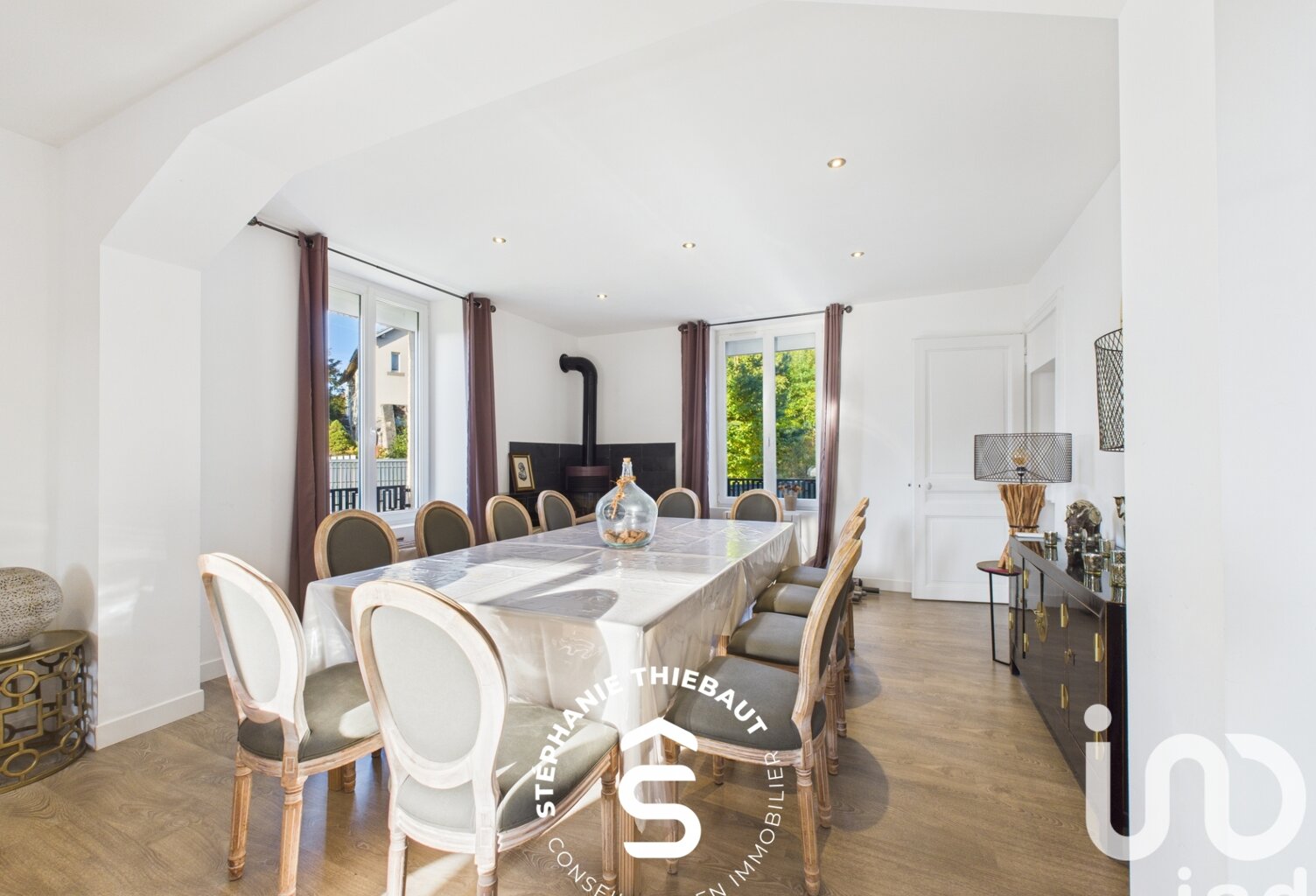 Vente Maison/villa 9 pièces — photo 1