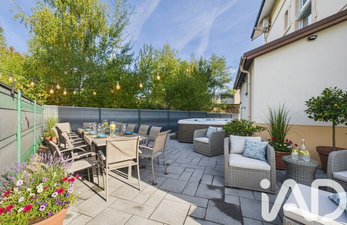 Vente Maison/villa 9 pièces — photo 3