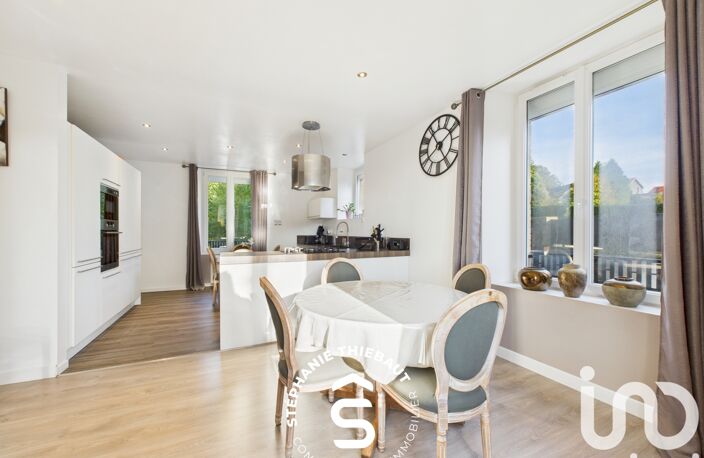 Vente Maison/villa 9 pièces — photo 5