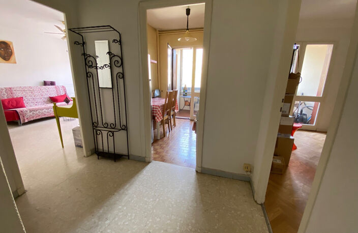 Grand appartement T2 58m2 Nîmes centre — photo 3