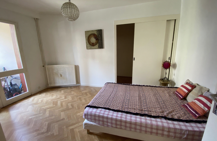 Grand appartement T2 58m2 Nîmes centre — photo 4