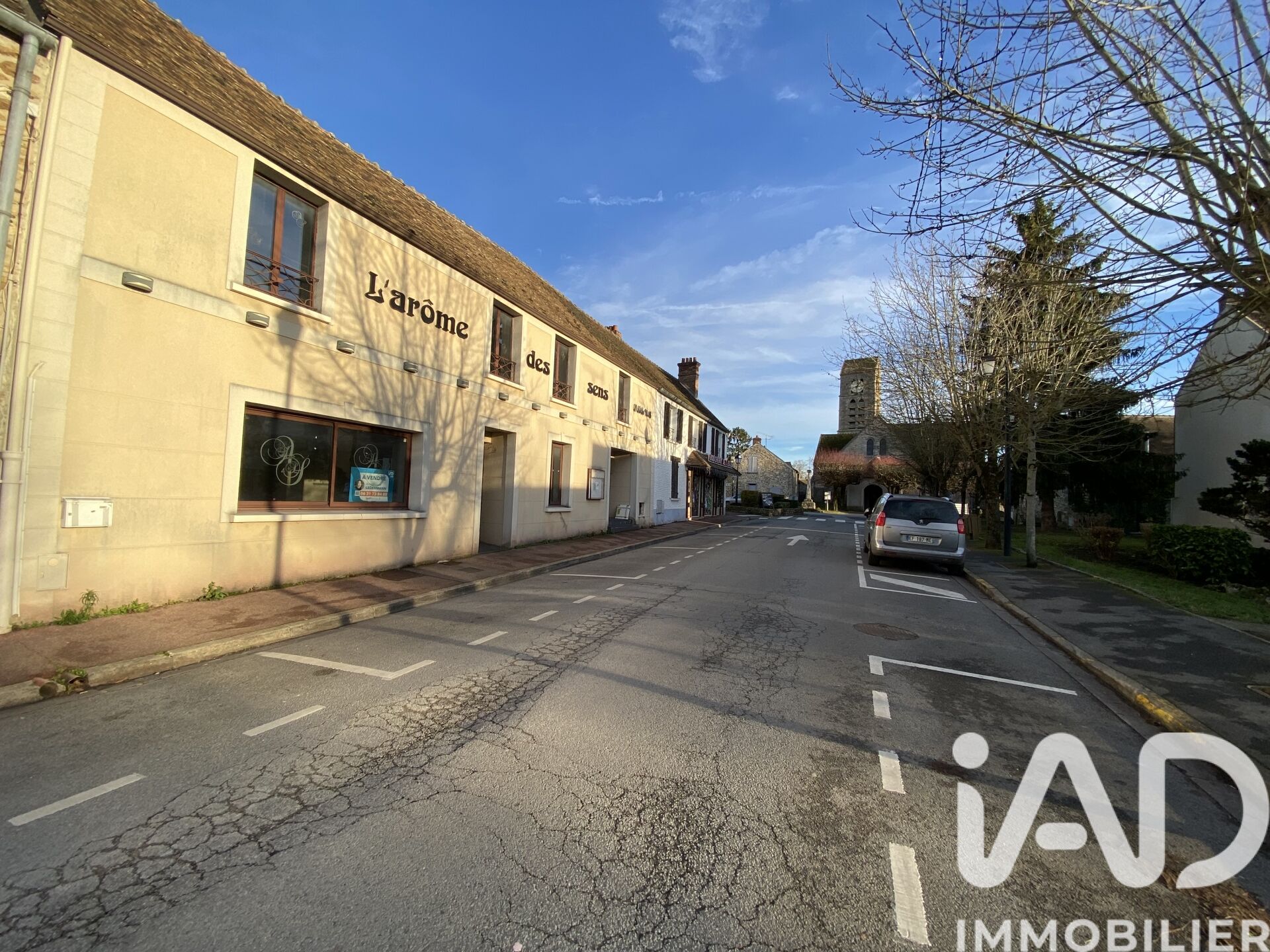 Saint-Fargeau-Ponthierry - 333m² - 1p.