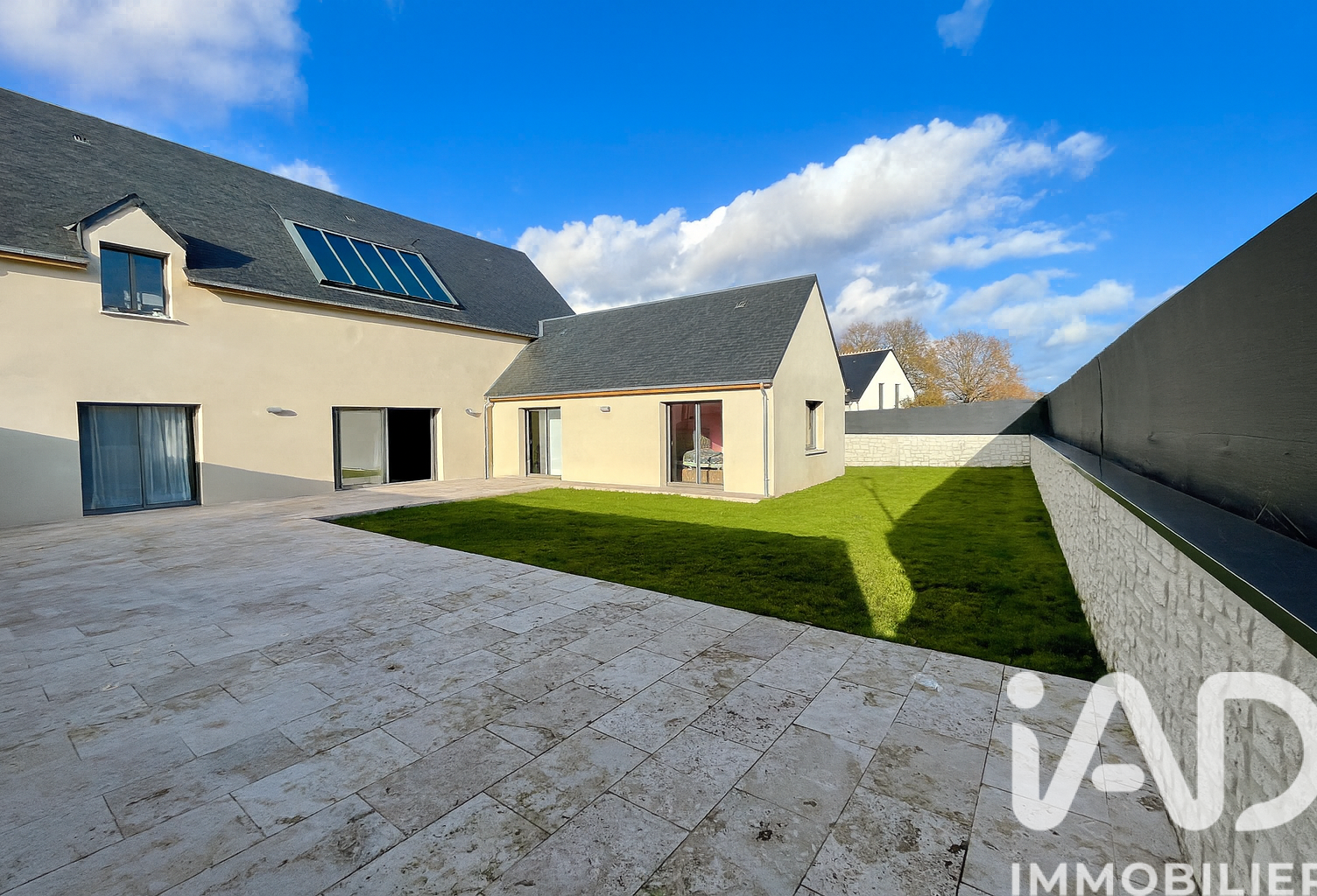 Vente Maison/villa 9 pièces — photo 1