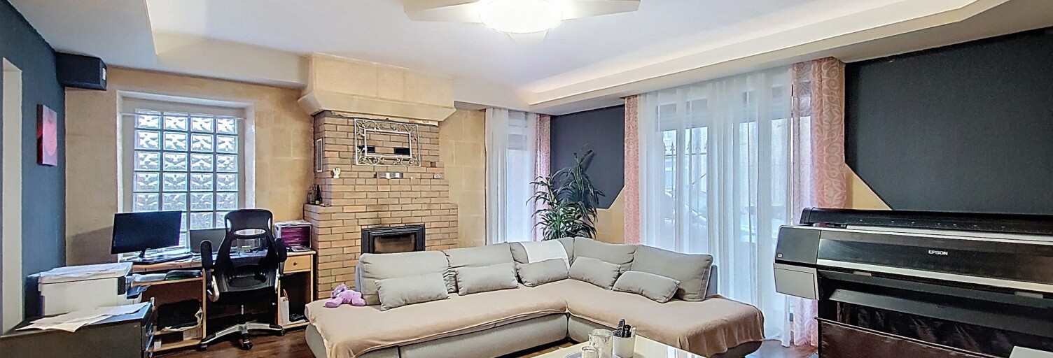 Maison 8 Pièces 217 m² à vendre à Tauriac (33710)