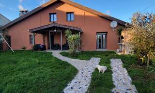 Maison 8 Pièces 217 m² à vendre à Tauriac (33710)