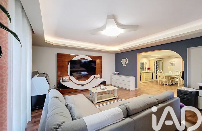 Vente Maison/villa 8 pièces — photo 4