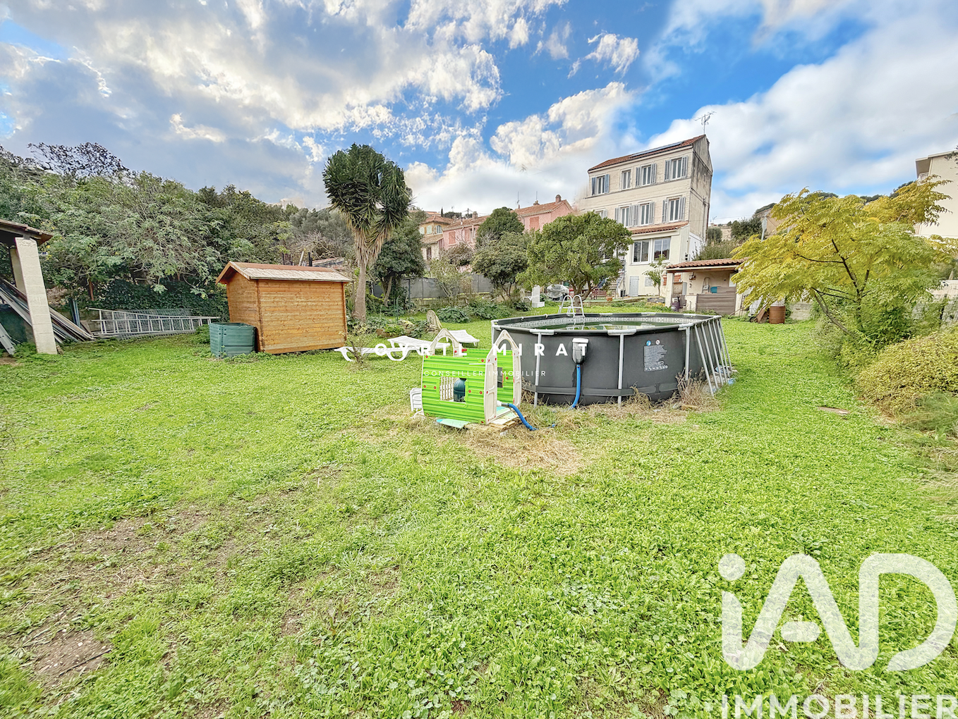 La-Seyne-Sur-Mer - 172m² - 8p. - 5ch.