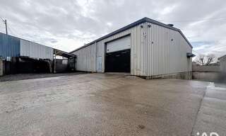 Commerce  824 m² à vendre à Conches-sur-Gondoire (77600)