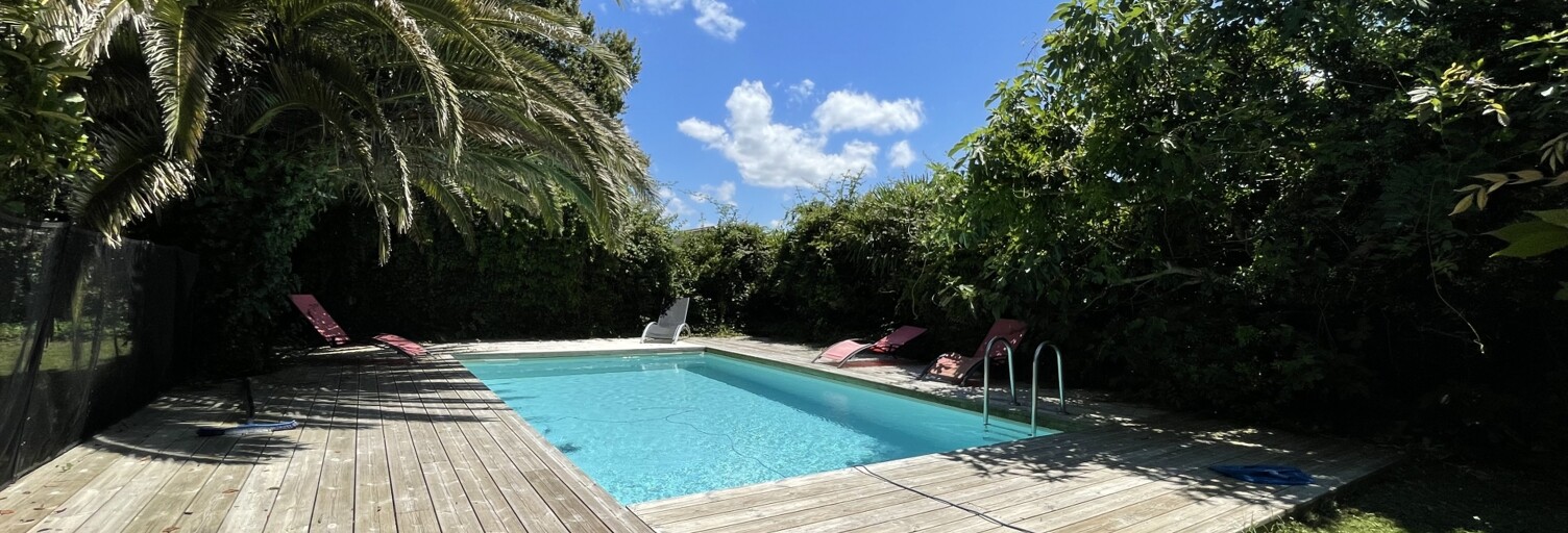 Maison 10 Pièces 240 m² à vendre à Saubrigues (40230)