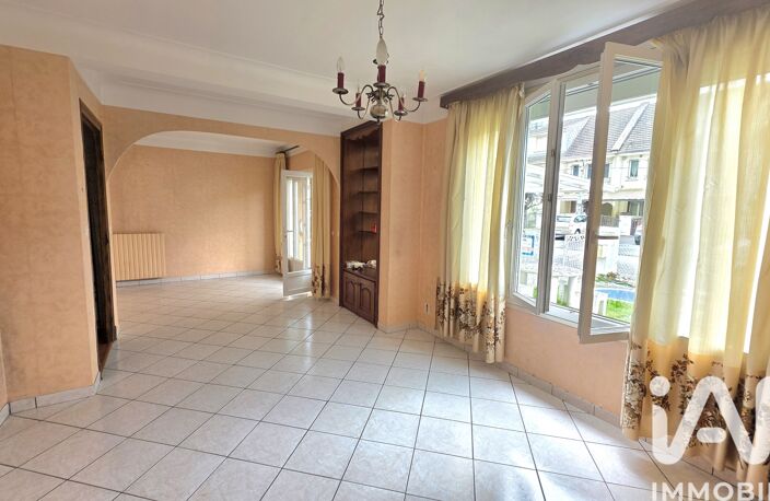 Vente Maison/villa 7 pièces — photo 2