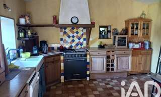 Maison 8 Pièces 190 m² à vendre à Champagné-Saint-Hilaire (86160)