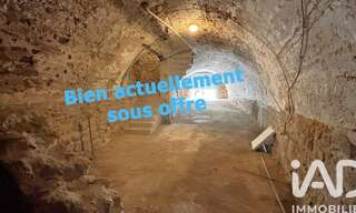 Garage  70 m² à vendre à Fréjus (83600)