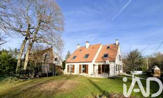 Maison 9 Pièces 261 m² à vendre à Le Mesnil-Saint-Denis (78320)