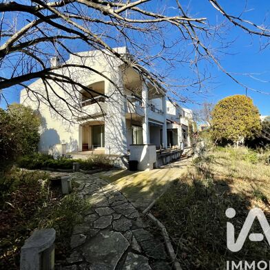 Maison 10 pièces 749000 €