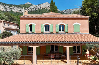 Maison 6 pièces 597000 €