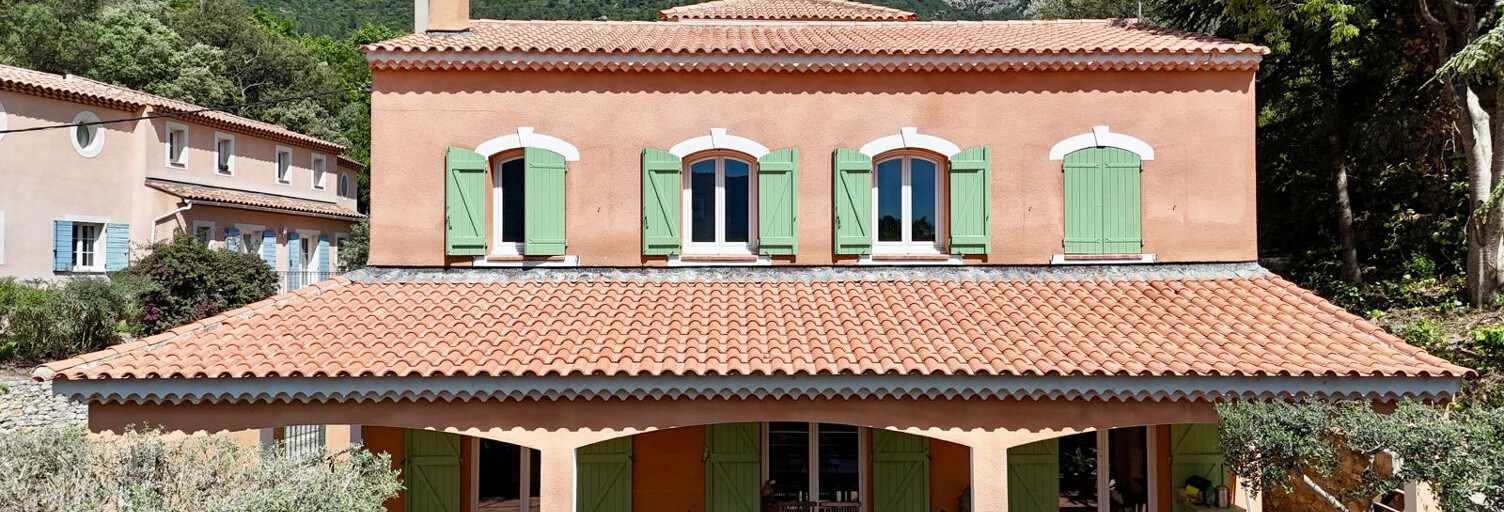 Maison 6 Pièces 200 m² à vendre à Le Revest-les-Eaux (83200)