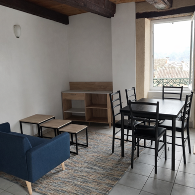 Appartement 1 pièces 440 €