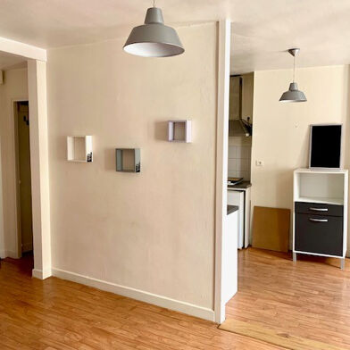 Appartement 2 pièces 470 €
