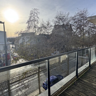 Appartement 3 pièces 244860 €