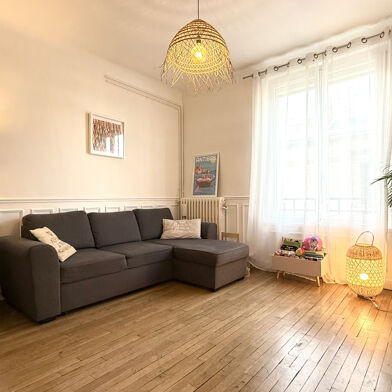 Appartement 4 pièces 218000 €