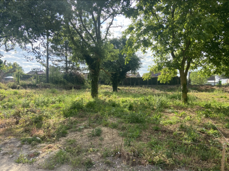 Méricourt Rare sur le secteur. terrain de 691m2 Viabiliser — photo 1