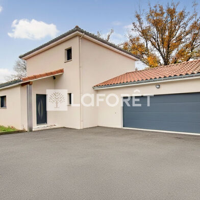 Maison 7 pièces 409500 €