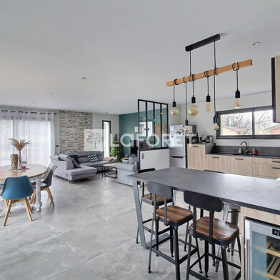 Maison 7 pièces 409500 €