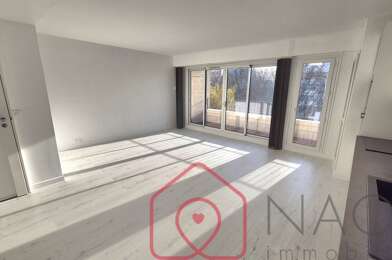 Appartement 3 pièces 244000 €