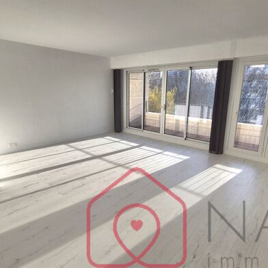 Appartement 3 pièces 244000 €