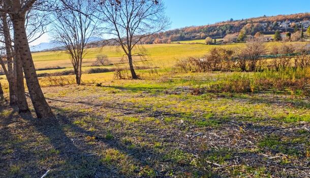 Terrain  à vendre Poët (Le) 05300