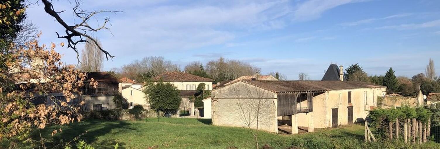 Terrain   m² à vendre à Vertheuil (33180)