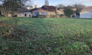 Terrain   m² à vendre à Vertheuil (33180)