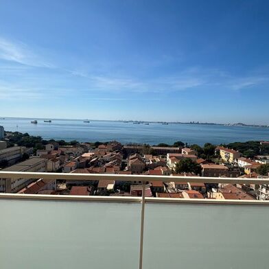 Appartement 4 pièces 141600 €