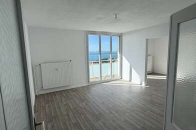 Appartement 4 pièces 141600 €
