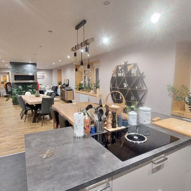 Appartement 5 pièces 269000 €