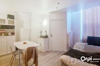 Appartement 1 pièces 320 €