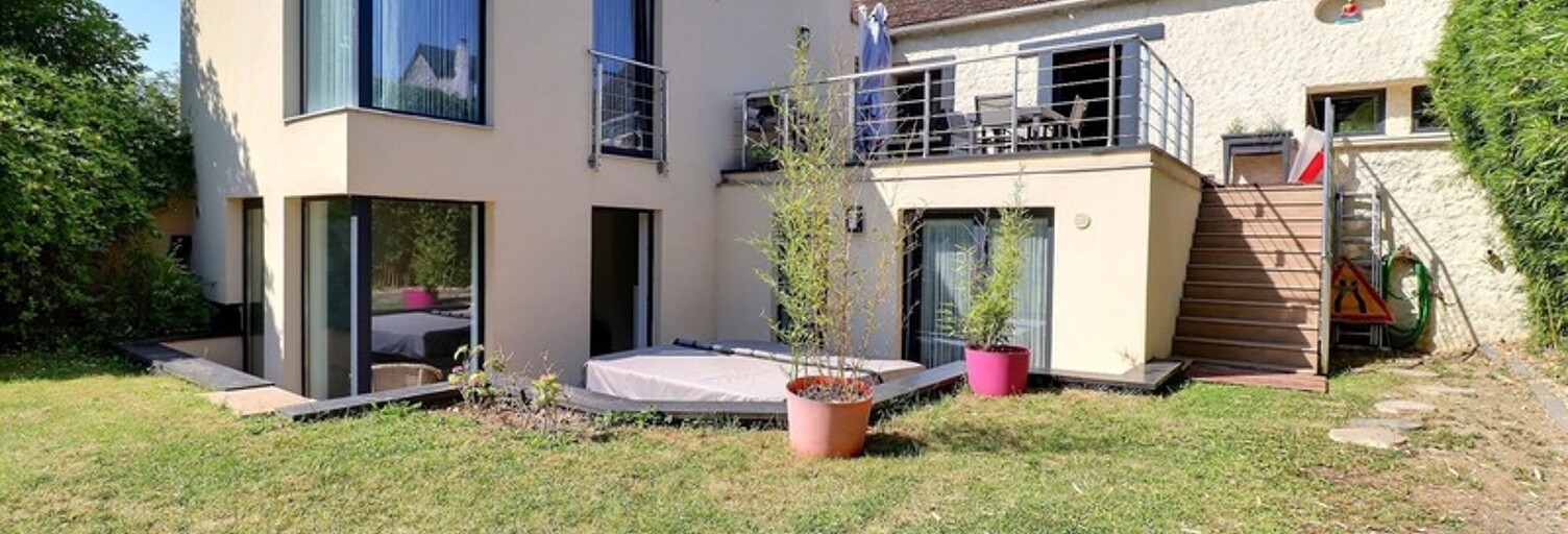 Maison 9 Pièces 185 m² à vendre à Aulnay-sur-Mauldre (78126)