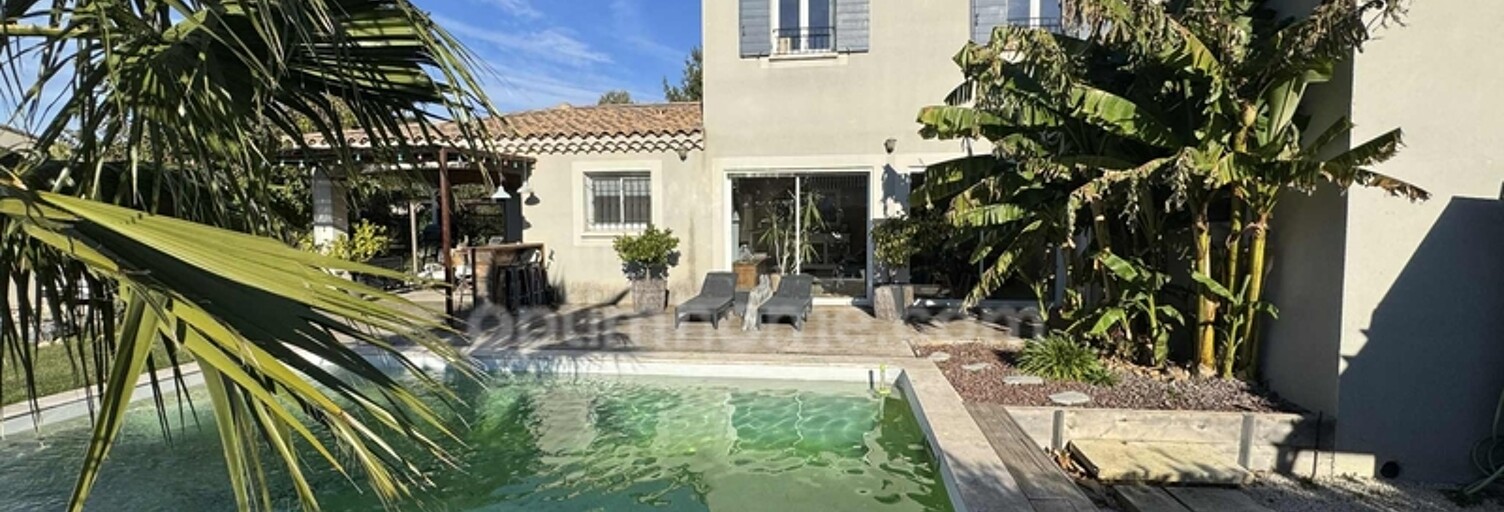 Maison 4 Pièces 139 m² à vendre à Noves (13550)