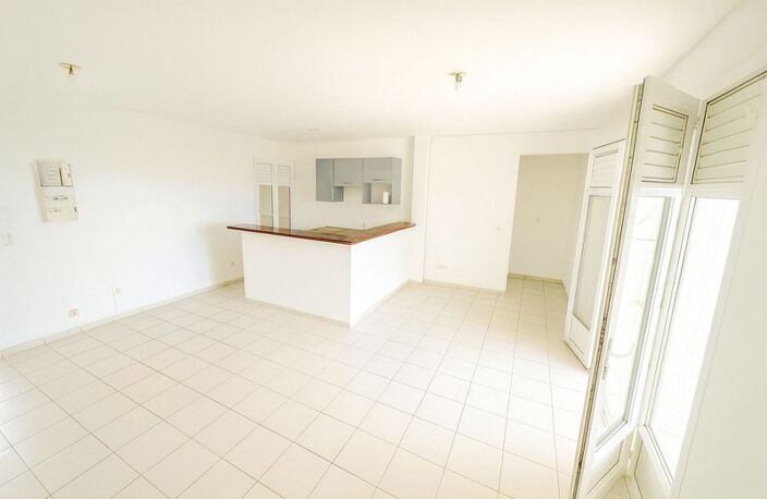 Le LAMENTIN - Quartier Pelletier – Appartement T3 – 266 500 € - Vendu loué - Idéal Investisseur — photo 2