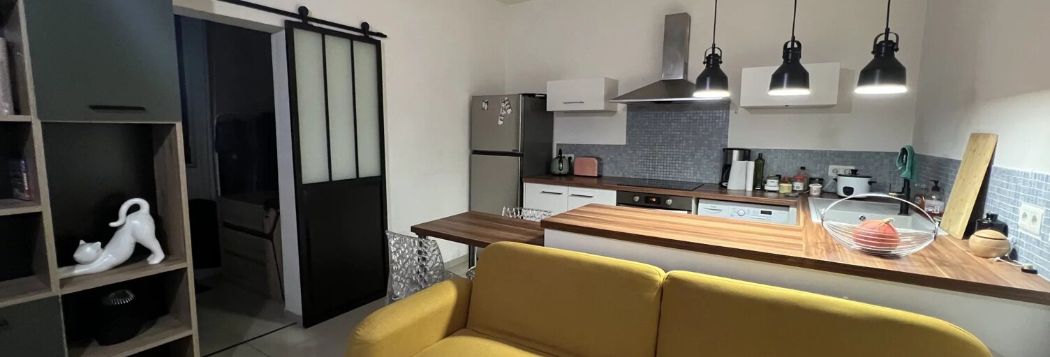 Immeuble  126 m² à vendre à Nîmes (30000)