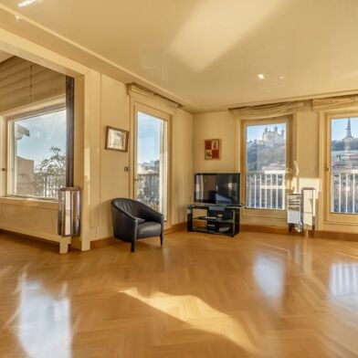 Appartement 7 pièces 1560000 €