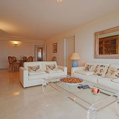 Appartement 3 pièces 4000 €