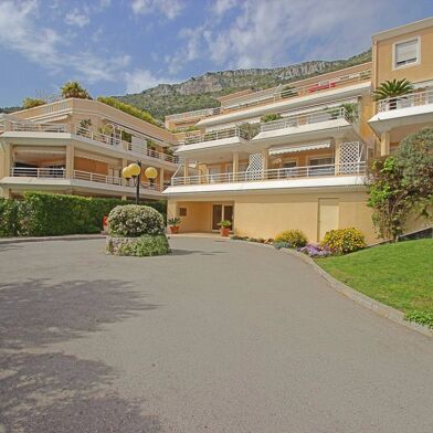 Appartement 3 pièces 4000 €