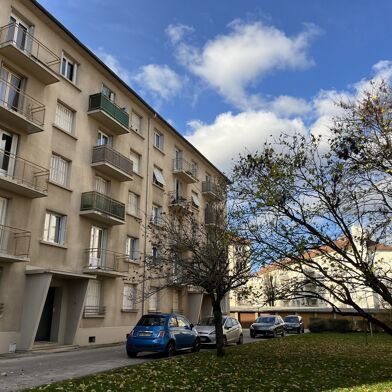 Appartement 3 pièces 104900 €