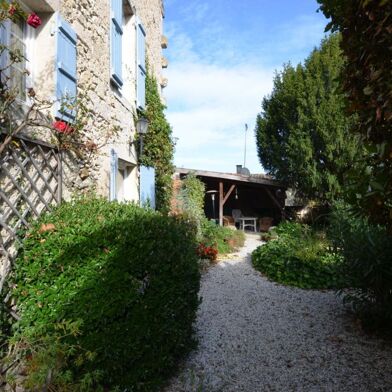 Maison 7 pièces 585000 €