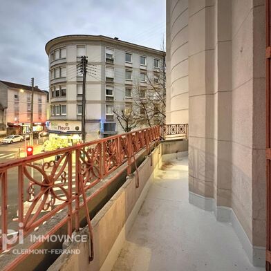 Appartement 3 pièces 698 €